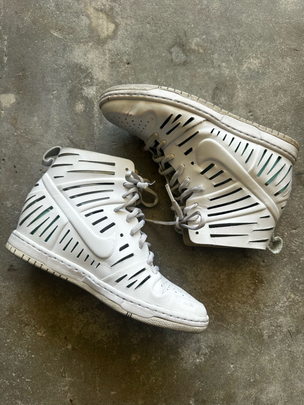 NIKE Joli Dunk Sky Hi Hidden Wedge Women's 8.5 White Sneakers Shoes Cut Out Heel
